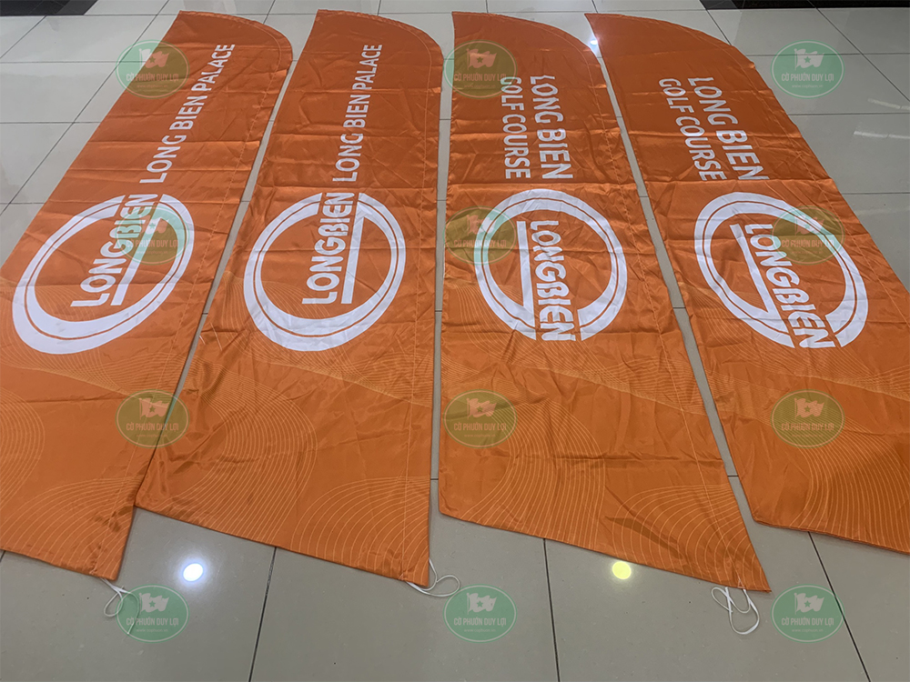 chất liệu vải silks in cờ phướn