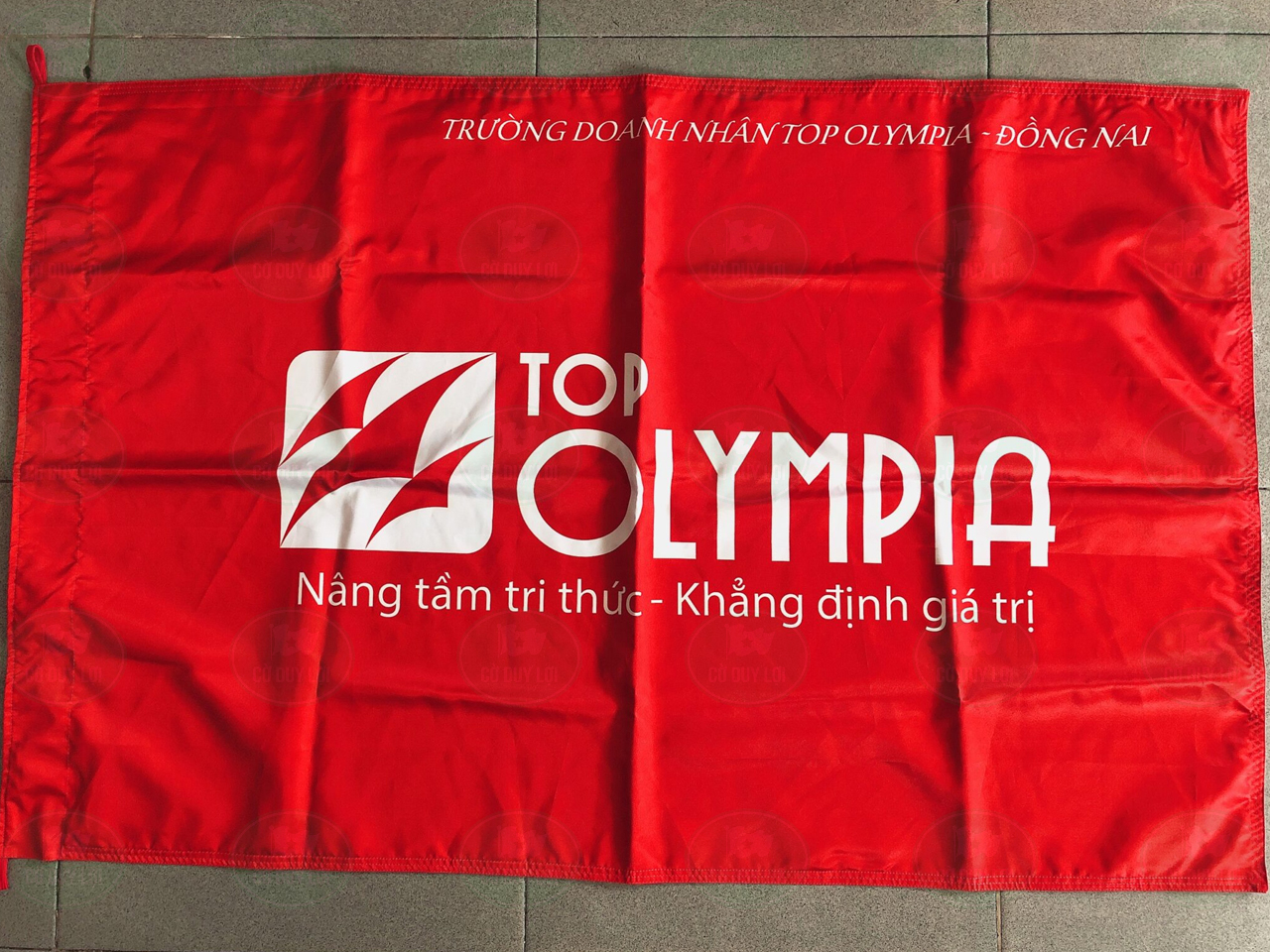 in may cờ trường doanh nhân top olympia